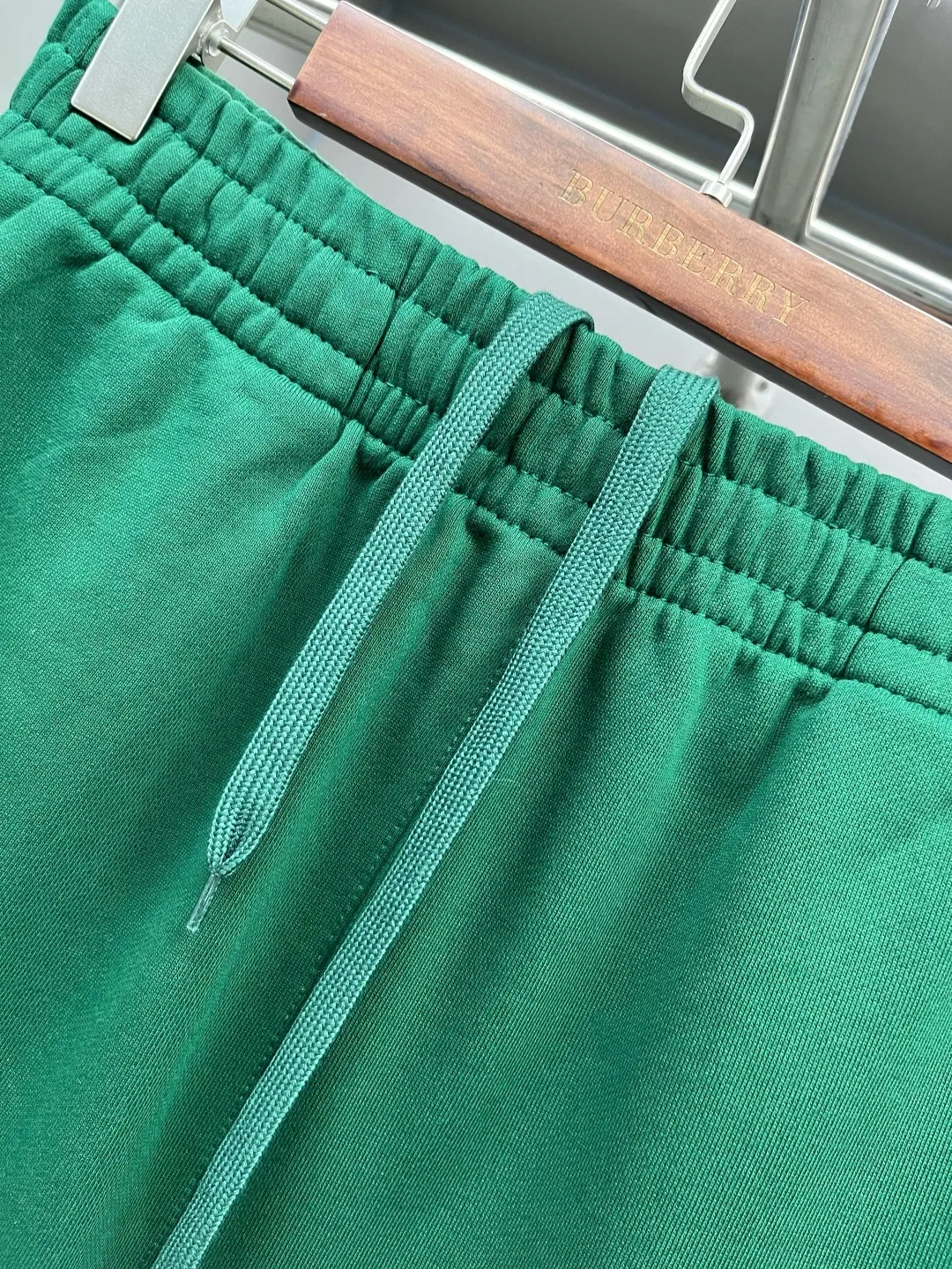 🅱️ In Stock ， 。 ， （EKD） 。 Burberry Classic Series， 。Burberry Classic Series Re Burberry ， 、 ， ！！ ， ， ， ！ 。 ， ， ！！ ， 。 OV ， 。 ， ， ！！ ， ！！ Size S/M/L/XL/XXL